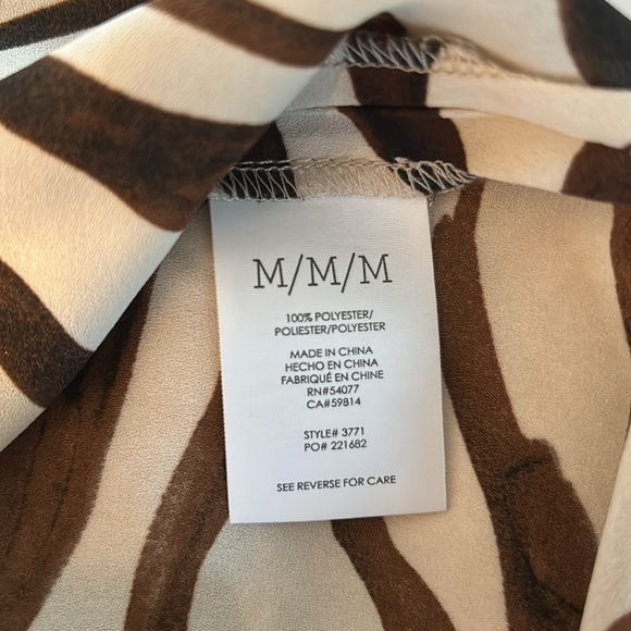 Lot of 2 CAbi tops - both size medium - Picture 4 of 7